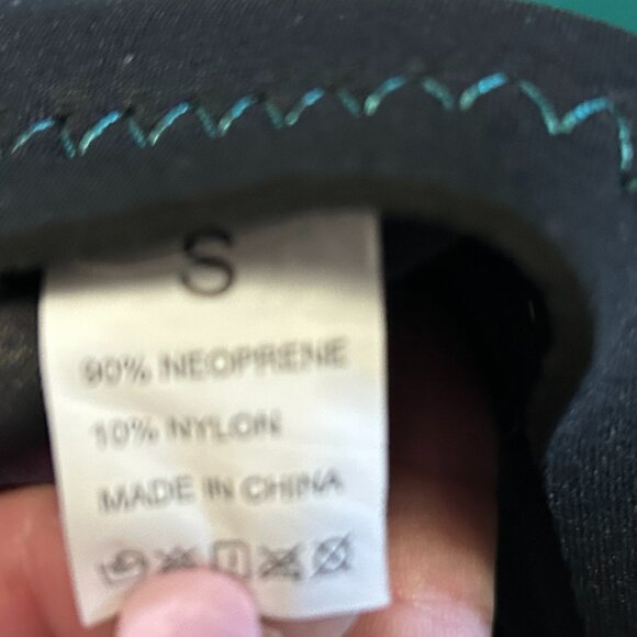 Hevto Ladies Wetsuit Surfing/Snorkeling/Swimming Size S Neon Yellow/Teal - Picture 7 of 7